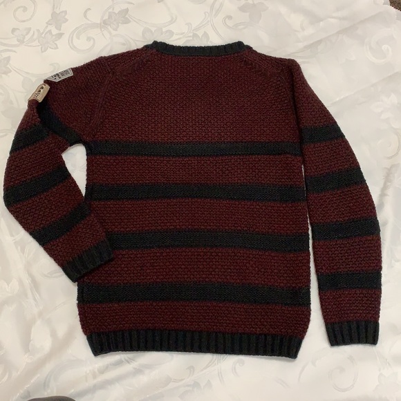 GUESS boy sweater - 2 sizes - Picture 12 of 14